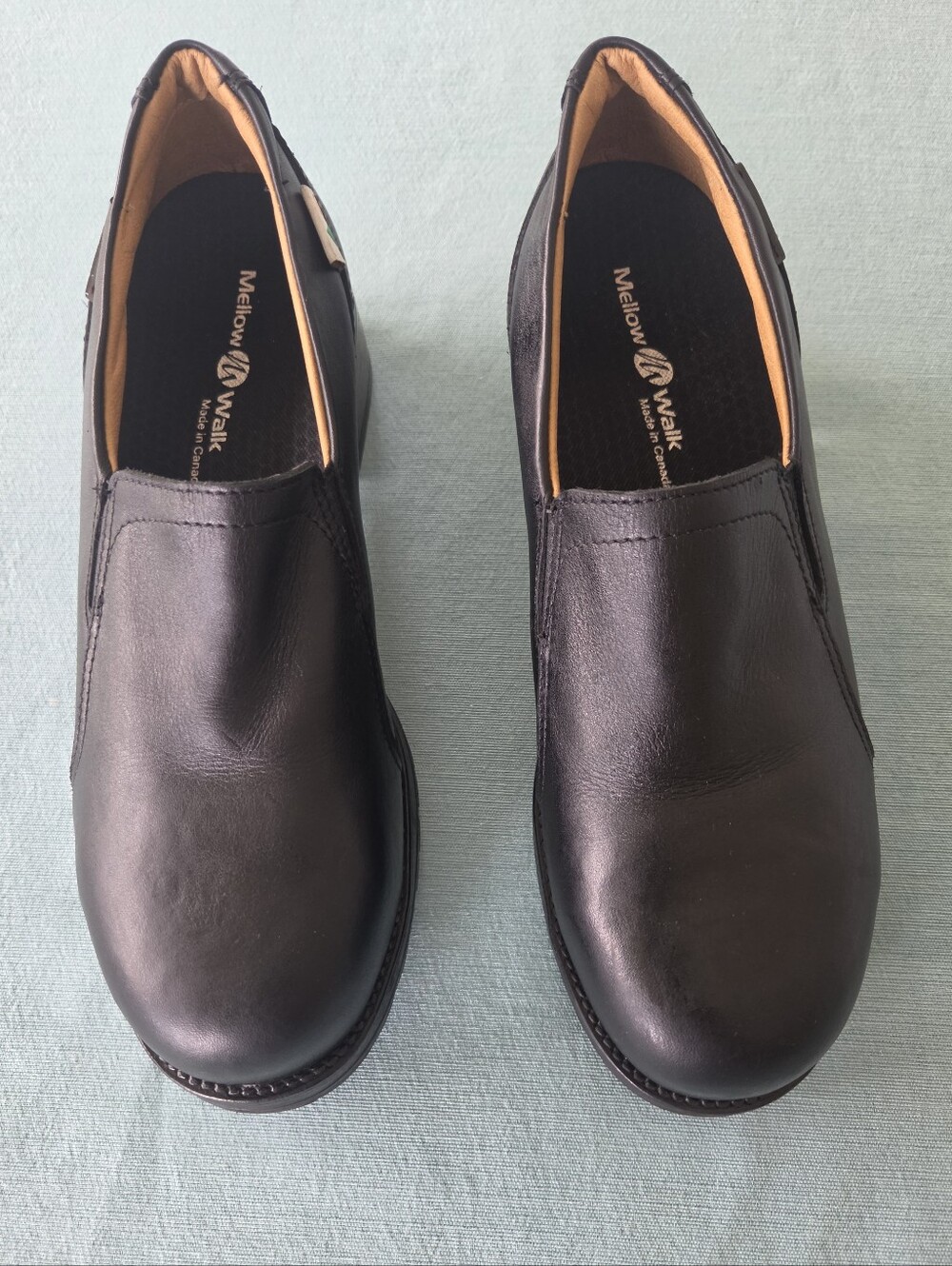 Mellow Walk Women's Black Slip-On Leather Steel Toe Professional Work Shoe Sz 8